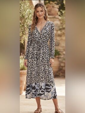 RARE Retired Billabong Allegra Mixed Floral Kimono Maxi Dress Small